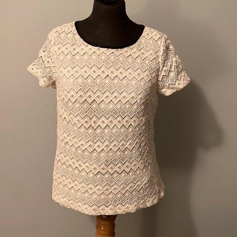 Talbots Women's White Geometric Lace Short Sleeve Blouse Top Size 12P Petite